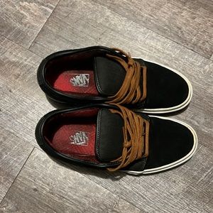 Vans Chukka Low mens 9 like new